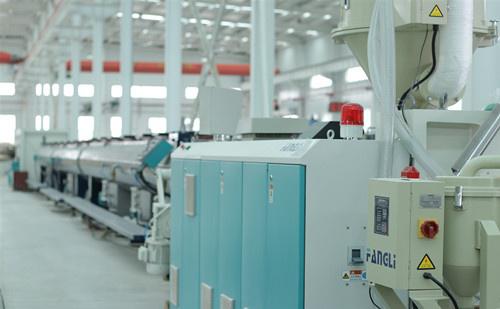 Épaisseur de paroi uniforme, qualité sans compromis — Aperçu de la ligne d'extrusion de tuyaux en PVC